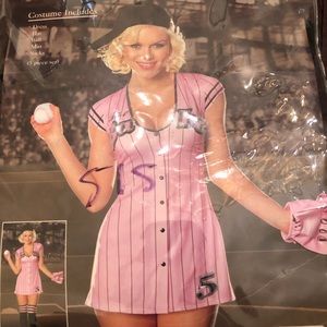 Softball player costume